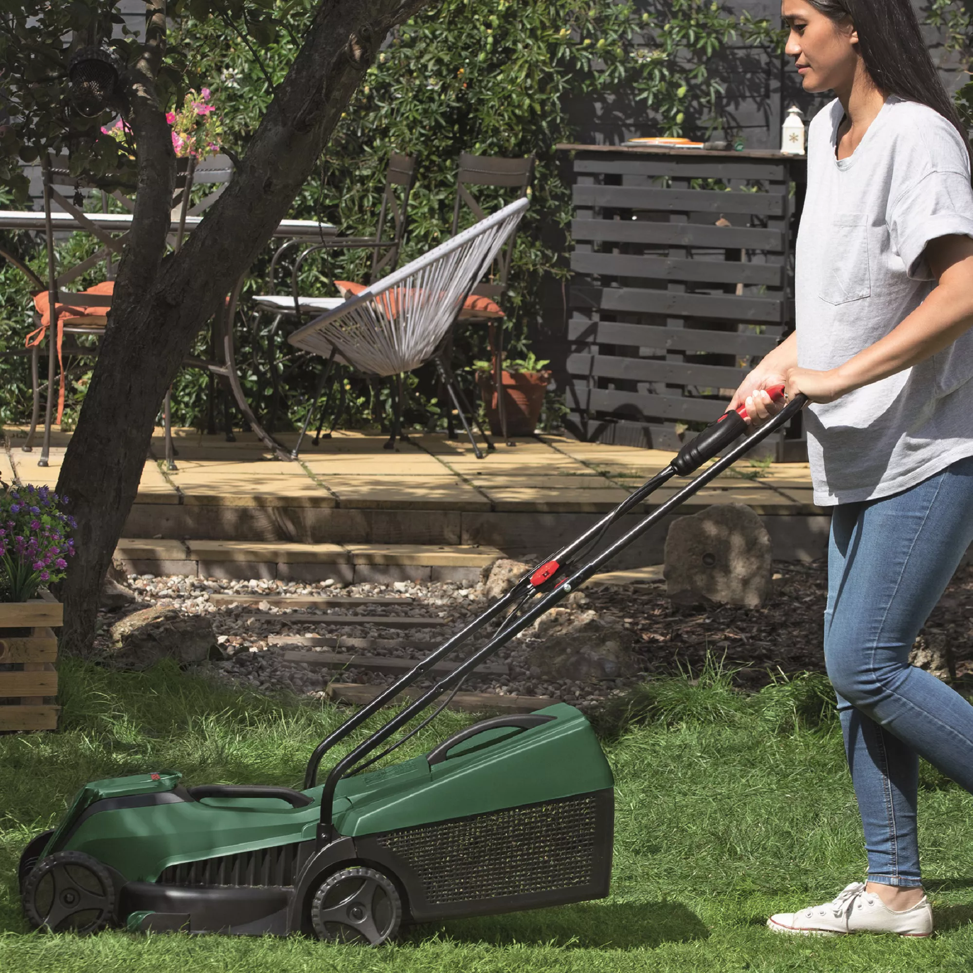 Bosch Cordless 18V Lawnmower Easy Mower 18-32-200 - Bare 2 Bosch Cordless 18V Lawnmower Easy Mower 18-32-200 - Bare - Image 2