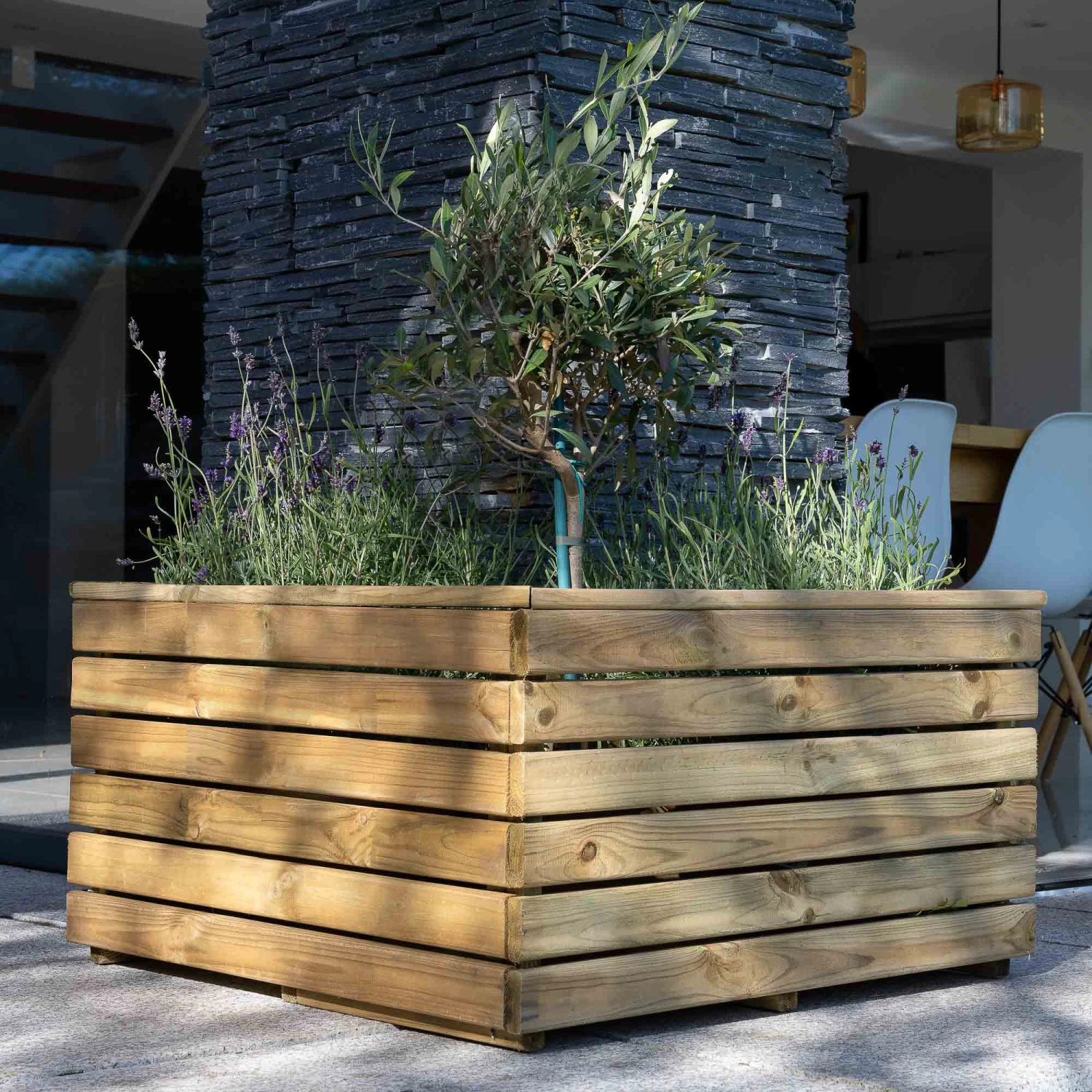 Forest Garden Linear Corner Natural Timber Wooden Rectangular Planter 5 Forest Garden Linear Corner Natural Timber Wooden Rectangular Planter - Image 5