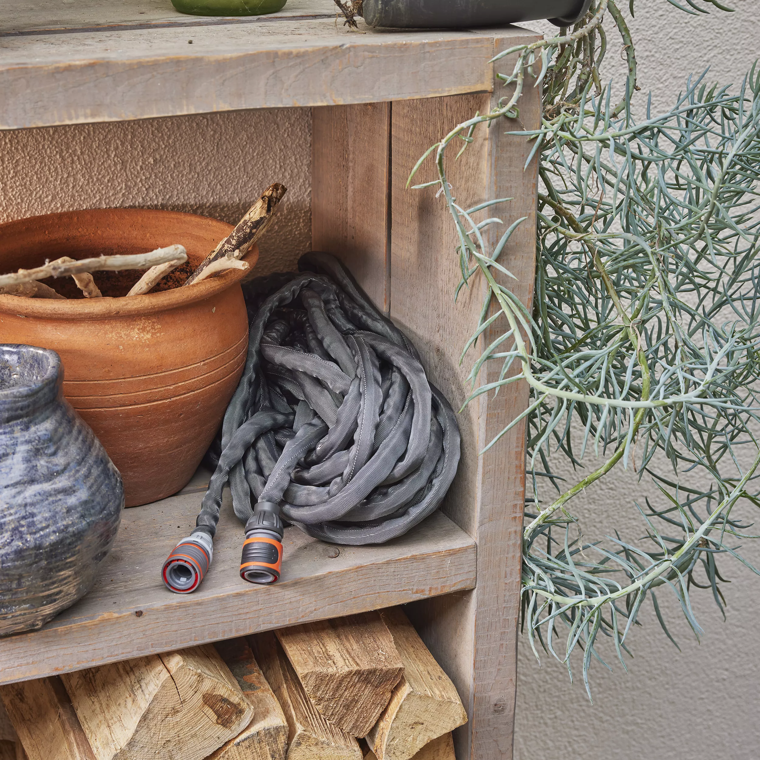 Gardena Liano 18450-20 Blue Multi-purpose Hose Pipe (D)½" X (L)20m 3 Gardena Liano 18450-20 Blue Multi-purpose Hose Pipe (D)½" X (L)20m - Image 3