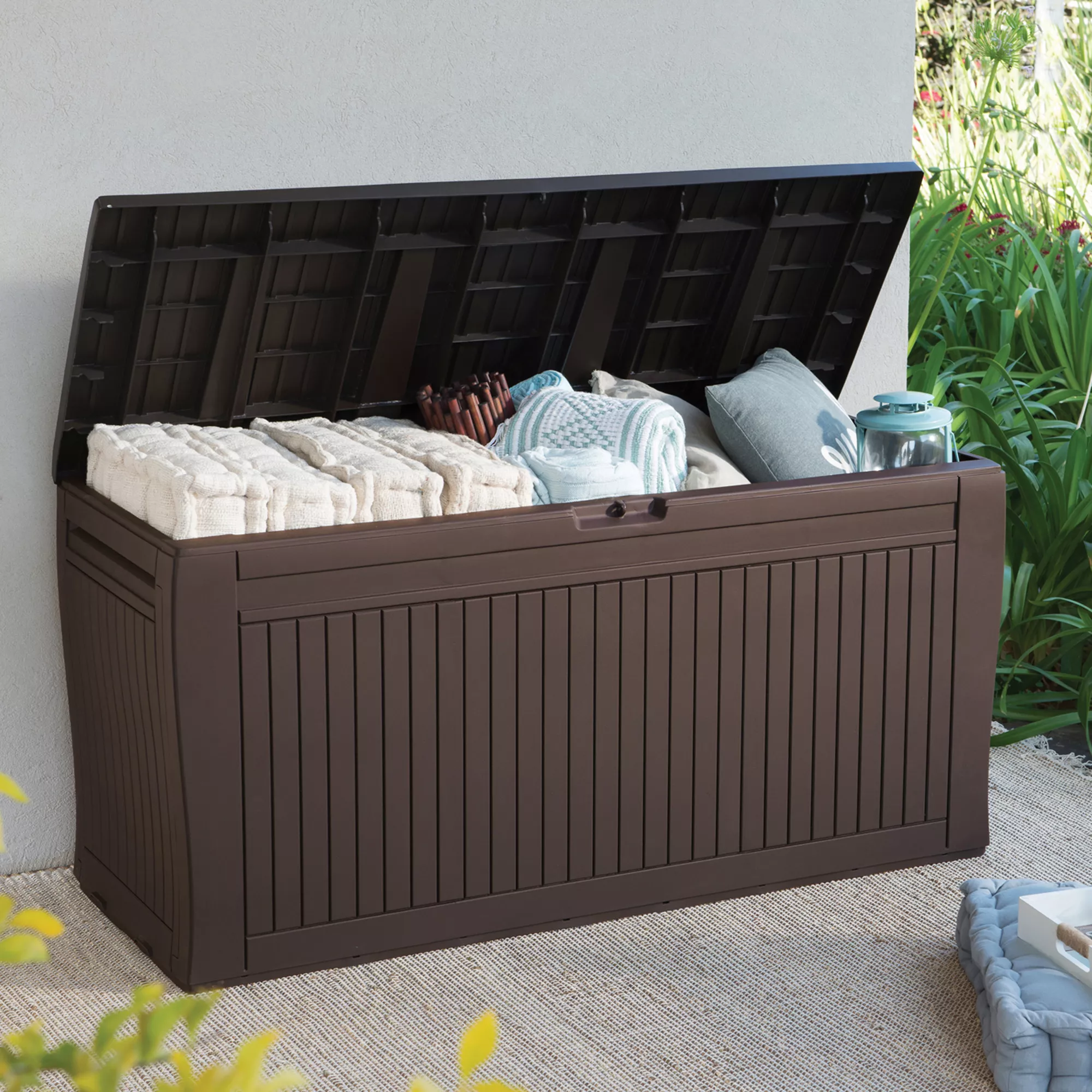 Keter Comfy Wood Effect Plastic Garden Storage Box 270L 3 Keter Comfy Wood Effect Plastic Garden Storage Box 270L - Image 3