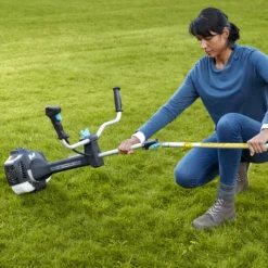 Mac Allister 33cc Petrol MBCP33-4 Brushcutter 16 Mac Allister 33cc Petrol MBCP33-4 Brushcutter -Outdoor Living Sales Store mac allister 33cc petrol mbcp33 4 brushcutter5059340124322 03i