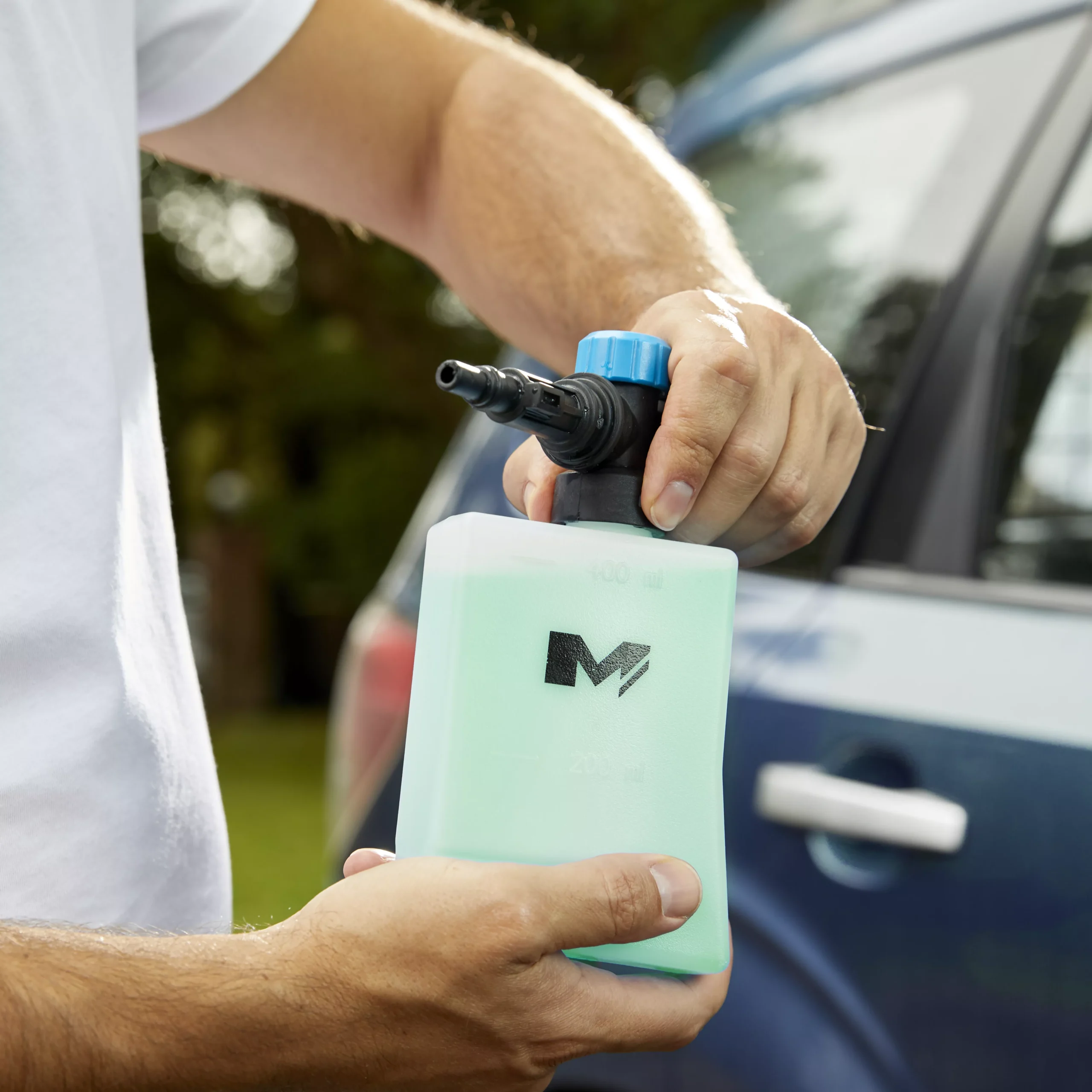 Mac Allister Fragrance Free Car & Bike Shampoo Detergent, 5L Jerry Can 2 Mac Allister Fragrance Free Car & Bike Shampoo Detergent, 5L Jerry Can - Image 2