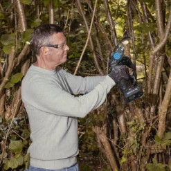 Mac Allister Garden Cordless 150mm Chainsaw -Outdoor Living Sales Store mac allister garden cordless 150mm chainsaw5059340487861 01i