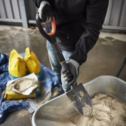 Magnusson Pointed D Handle Micro Shovel -Outdoor Living Sales Store magnusson pointed d handle micro shovel5059340086620 01i