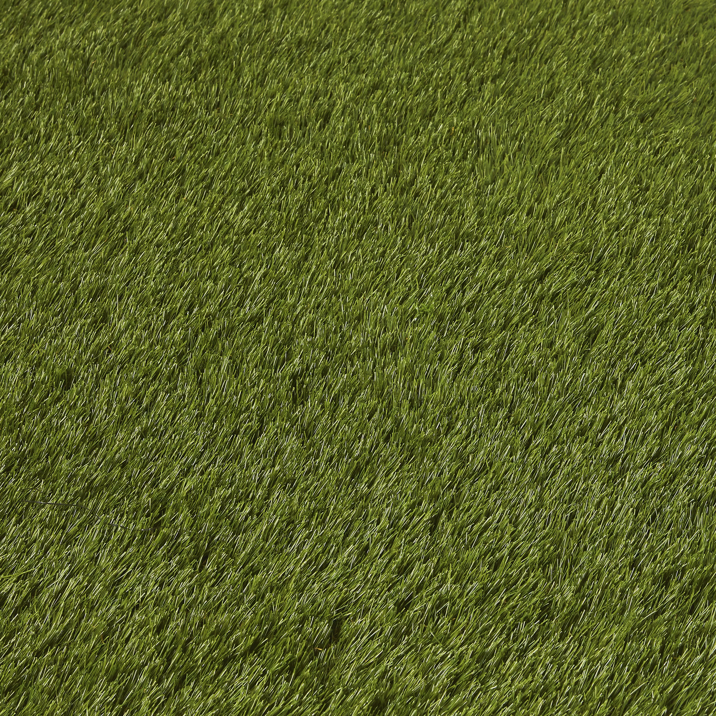 Olive High Density Artificial Grass (L)4m (W)1m (T)47mm 1 Olive High Density Artificial Grass (L)4m (W)1m (T)47mm