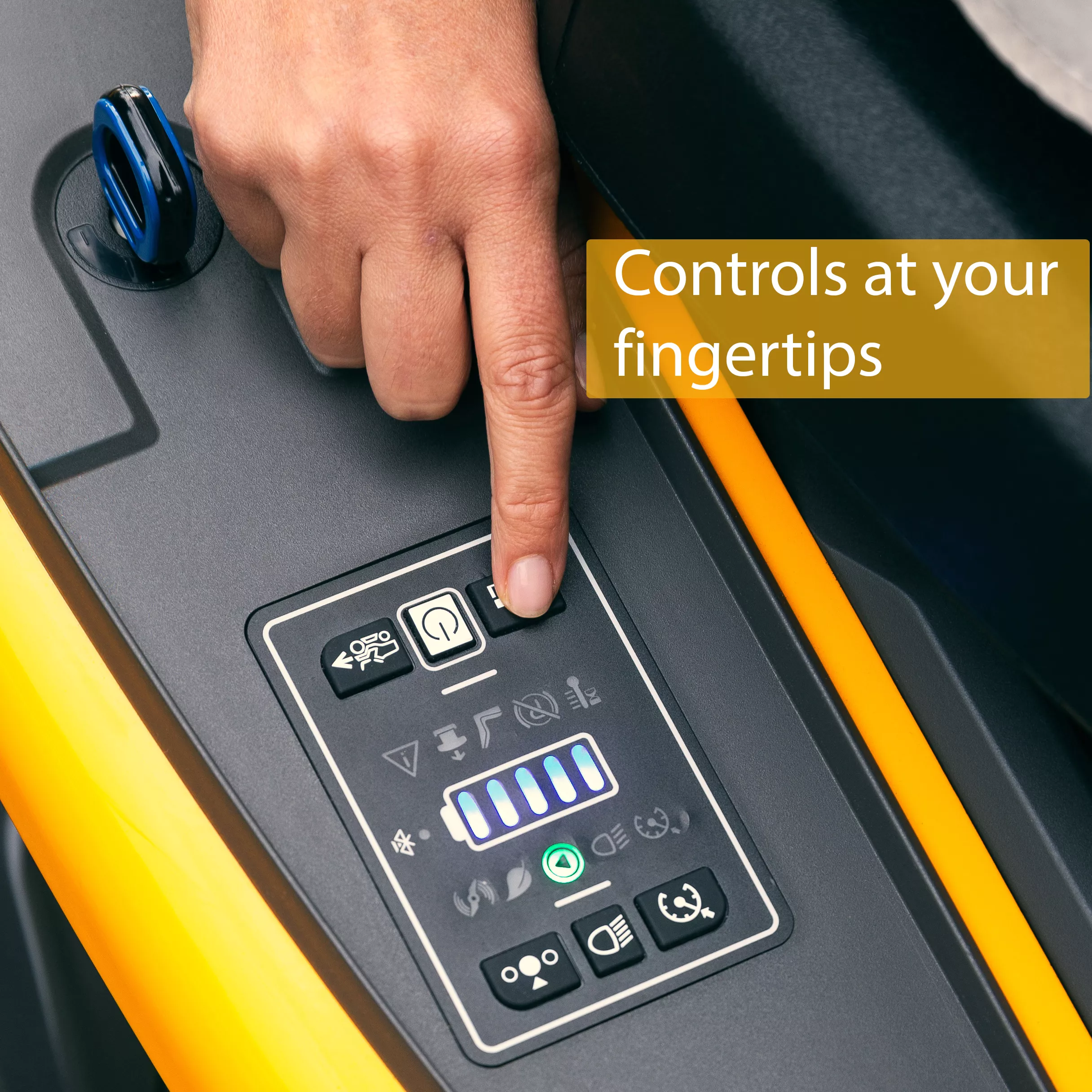 Stiga Battery-powered Ride-on Lawnmower 48V 5 Stiga Battery-powered Ride-on Lawnmower 48V - Image 5